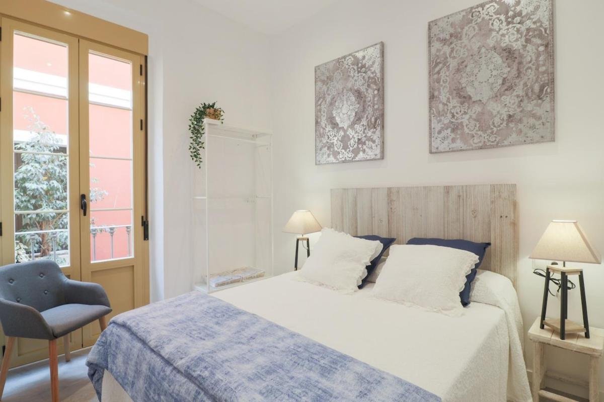 C93 - Trendy Two Bedrooms In Ollerias Малага Екстер'єр фото